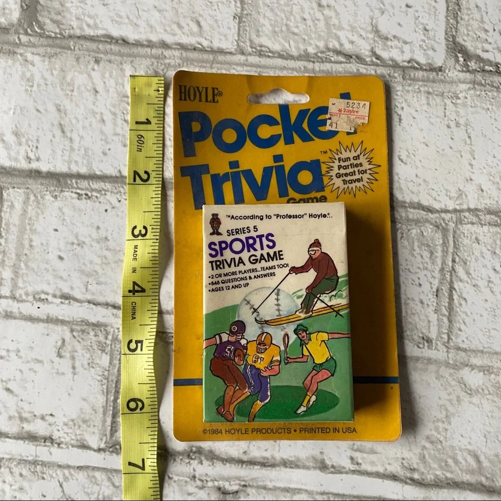 NWT‎ Vintage 1984 Hoyle Sports Pocket Trivia